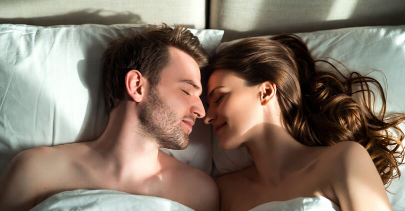 Den perfekte afslutning på en lang dag: Hvorfor sex i aften er bedre end en god nats søvn